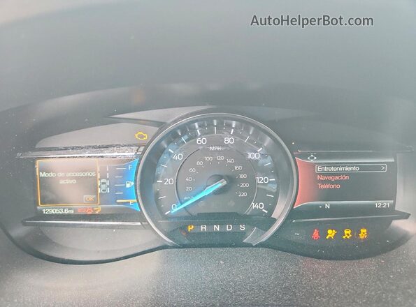 1FM5K7DH3JGA80777 2018 FORD EXPLORER Бордовый Вид задних сидений