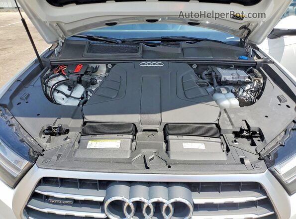 WA1LAAF70KD023577 2019 AUDI Q7 White VIN კოდის სტიკერის ხედი