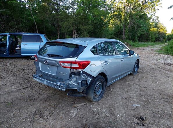 4S3GTAA62H3706900 2017 SUBARU IMPREZA Silver 