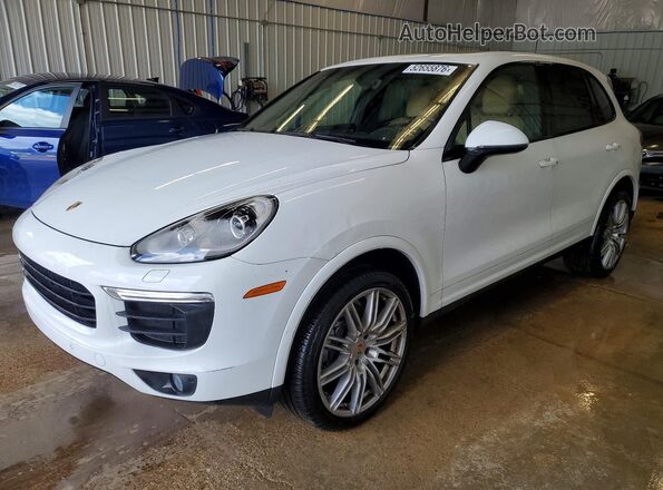 WP1AA2A22JKA07176 2018 PORSCHE CAYENNE White Trasero izquierdo