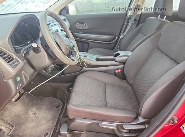 3CZRU5H37HG710182 2017 HONDA HR-V Красный Вид панели приборов