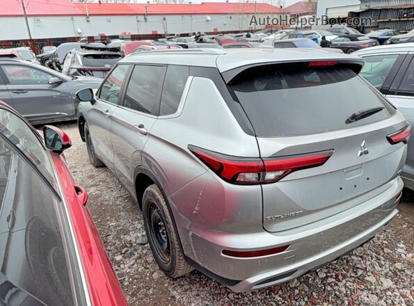 JA4J4UA85NZ611918 2022 MITSUBISHI OUTLANDER Серебряный 