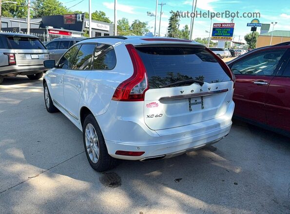 YV440MDJ6G2845538 2016 VOLVO XC60 White 