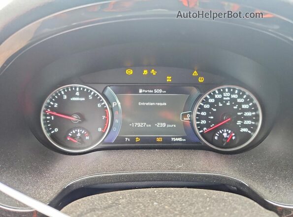 KNDETCA24P7400062 2023 KIA SELTOS White 