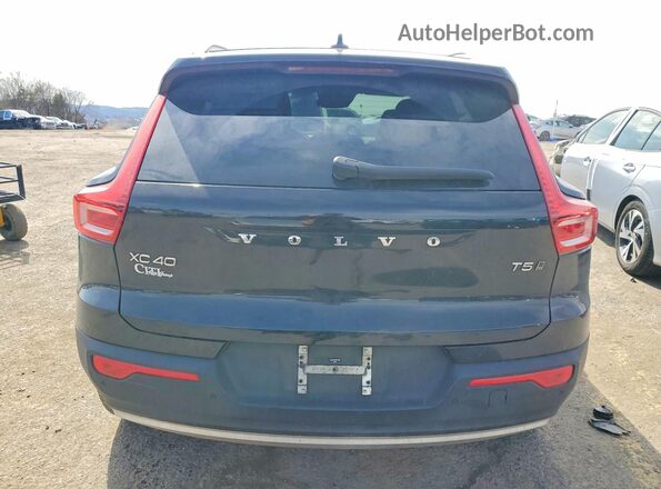 YV4162UK6N2761960 2022 VOLVO XC40 Black 