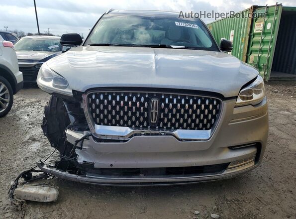 5LM5J9XC0PGL23725 2023 LINCOLN AVIATOR Серебряный 
