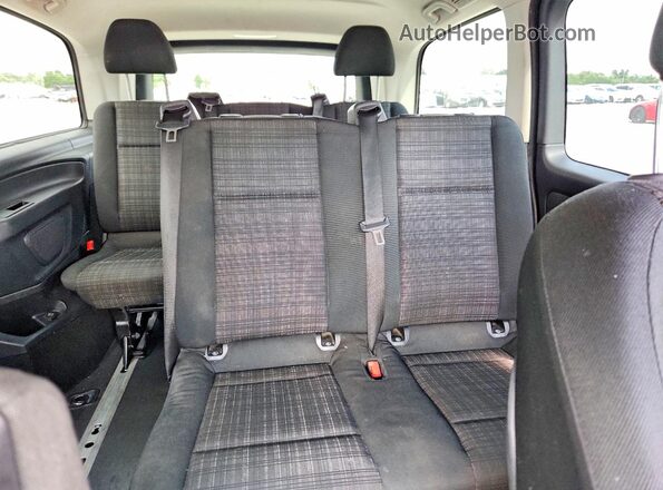 WD4PG2EE3K3545627 2019 MERCEDES-BENZ METRIS Black Widok wnętrza z tyłu