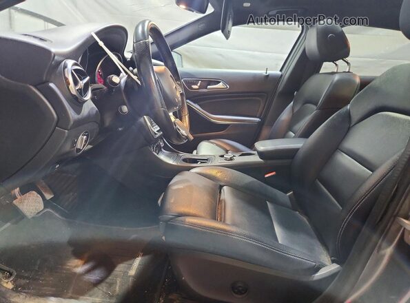 WDCTG4GB3JJ452666 2018 MERCEDES-BENZ GLA Gray 