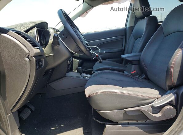 JA4ARUAUXPU011524 2023 MITSUBISHI OUTLANDER Gray 