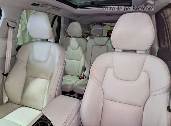 YV4A22PK9G1031122 2016 VOLVO XC90 Кремовый Вид задней части салона