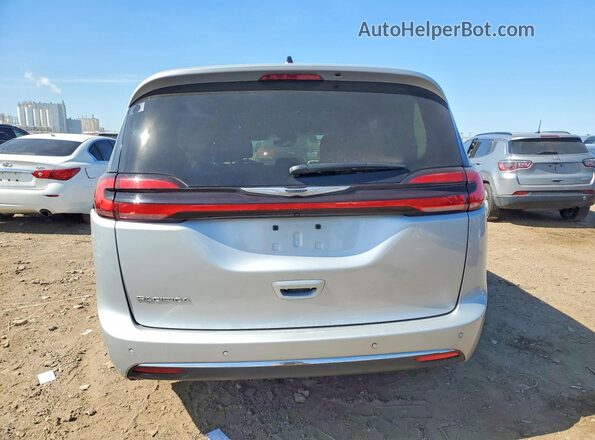 2C4RC1BG2RR155201 2024 CHRYSLER PACIFICA Серебряный Вид салона спереди