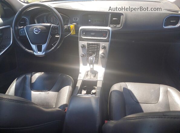 YV440MWK4J2052882 2018 VOLVO V60 Black Widok zestawu wskaźników