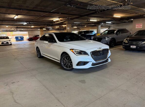 KMHGN4JB3JU230984 2018 GENESIS G80 Белый 