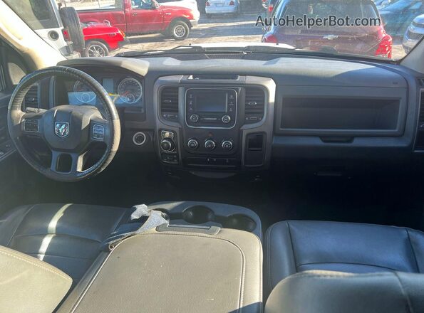 1C6RR7FGXHS639892 2017 RAM 1500 White 