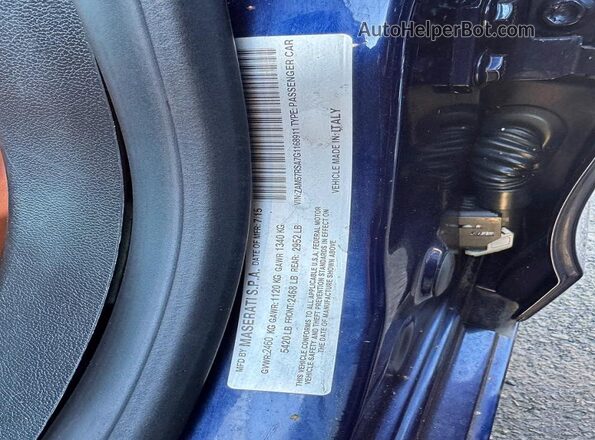 ZAM57RSA7G1168911 2016 MASERATI GHIBLI Blue Rear interior view