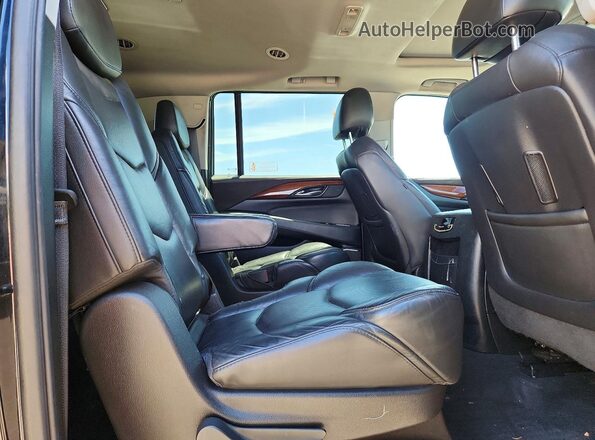 1GYS4HKJ3JR115085 2018 CADILLAC ESCALADE Черный 
