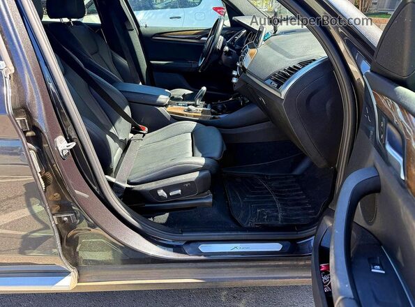 5UXTR9C5XKLD92731 2019 BMW X3 Gray 