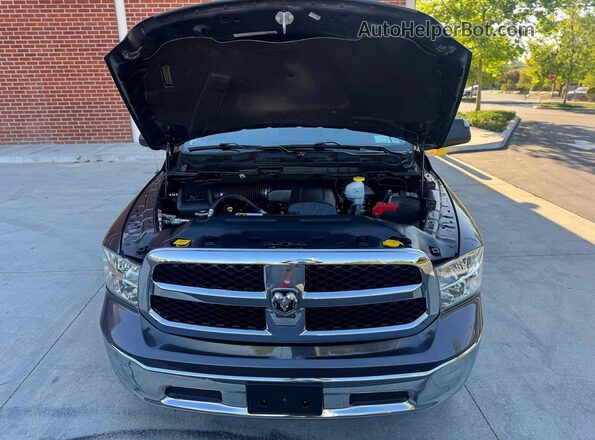 1C6RR7KG2PS555652 2023 RAM 1500 Серый Вид панели приборов