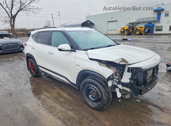 KNDETCA24P7400062 2023 KIA SELTOS White 
