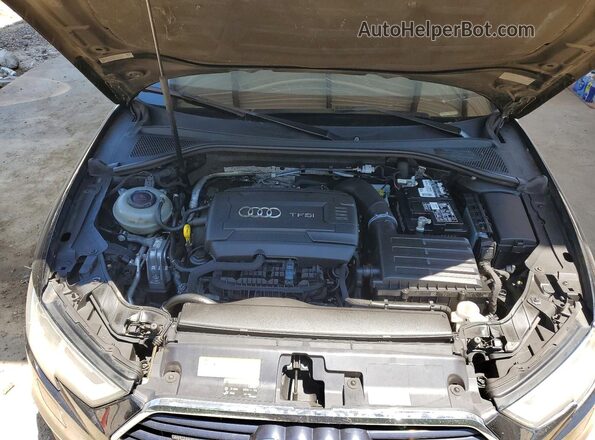 WAUB8GFF7H1031920 2017 AUDI A3 Black Widok komory silnika