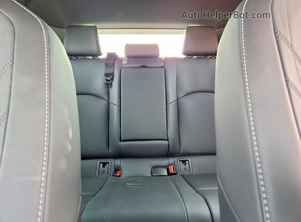 JTHP6JBH7R2193351 2024 LEXUS UX Silver Սալոնի հետևի տեսք