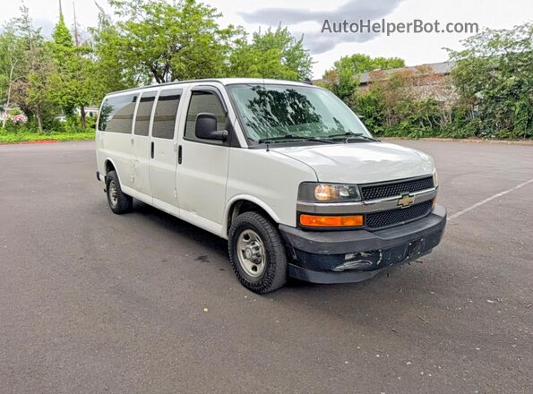 1GAZGPFG1H1341194 2017 CHEVROLET EXPRESS White Trasero izquierdo