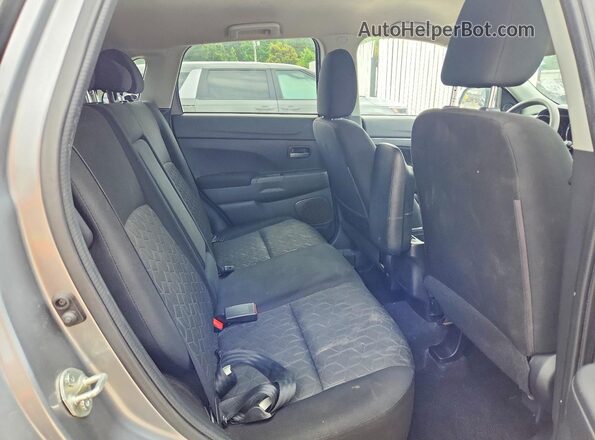 JA4APUAU0NU010014 2022 MITSUBISHI OUTLANDER Gray 