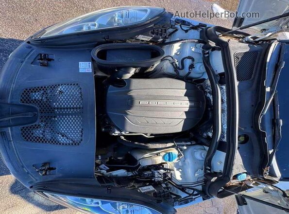 WP1AA2A53JLB08909 2018 PORSCHE MACAN White 