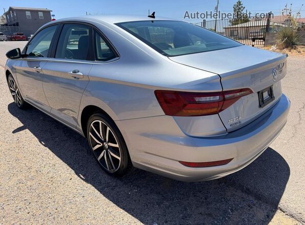 3VWC57BU5KM241718 2019 VOLKSWAGEN JETTA Серебряный 