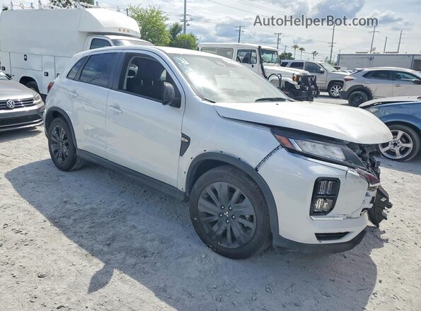 JA4ARUAU8SU004192 2025 MITSUBISHI OUTLANDER Белый 