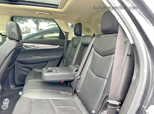 1GYKNDRS7KZ252343 2019 CADILLAC XT5 Серый 