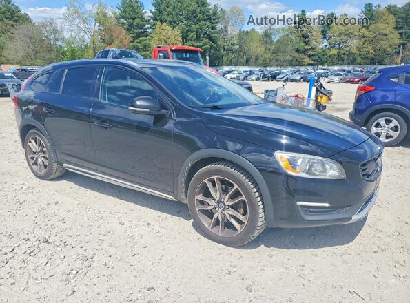 YV4612HK8G1003612 2016 VOLVO V60 Black 
