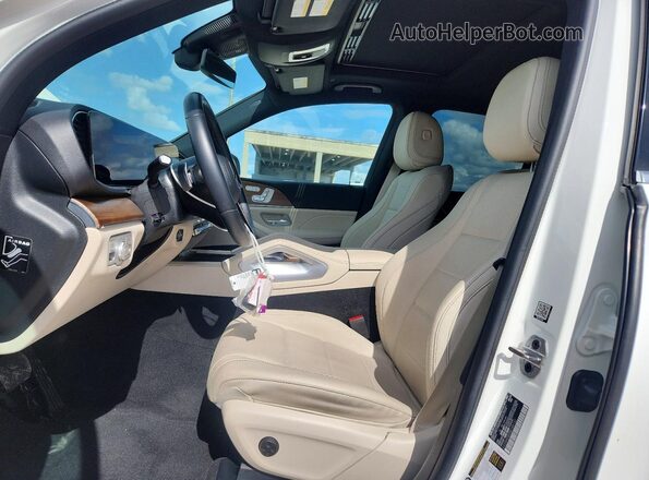 4JGFB4FB9RB188132 2024 MERCEDES-BENZ GLE White Vista del salpicadero