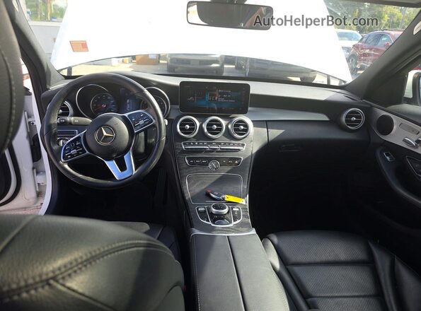 55SWF8DB1KU288407 2019 MERCEDES-BENZ C White Հետևի նստատեղերի տեսք