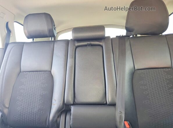 SALCP2BG3HH635430 2017 LAND ROVER DISCOVERY White უკანა სალონის ხედი