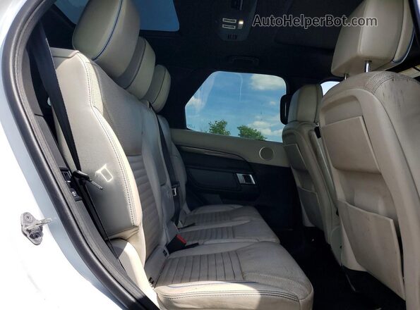 SALRHBBVXHA037088 2017 LAND ROVER DISCOVERY Белый Вид подкапотного пространства