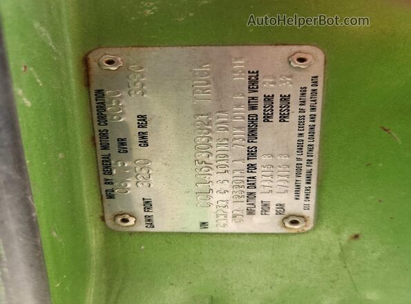 CCL146F303821 1976 CHEVROLET C10 Green Engine compartment view