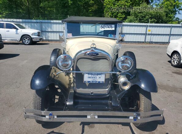 CT28765 1929 FORD MODEL White 