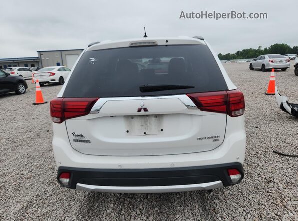 JA4AD3A30GZ025600 2016 MITSUBISHI OUTLANDER White Widok z tyłu