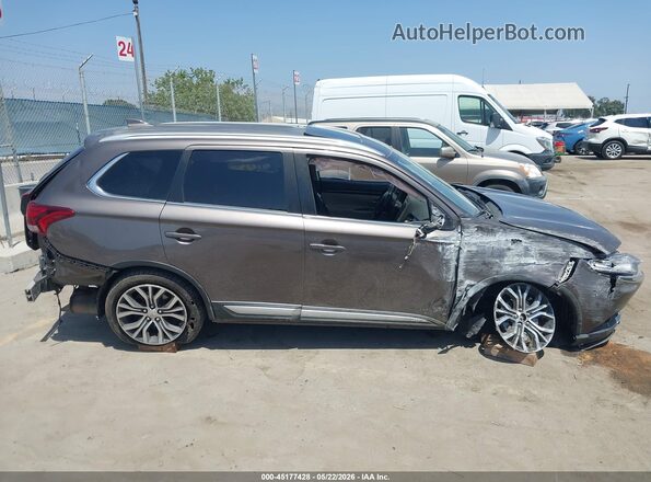 JA4AD3A34HZ034608 2017 MITSUBISHI OUTLANDER Brown უკანა სალონის ხედი