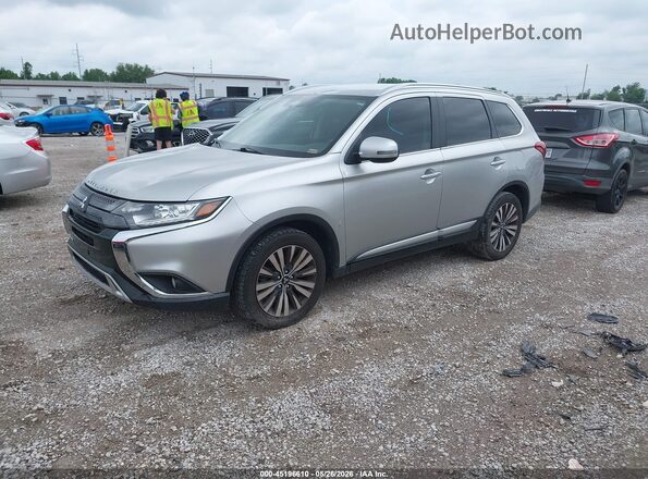 JA4AD3A38LZ004343 2020 MITSUBISHI OUTLANDER Silver Vista tres cuartos delantera izquierda