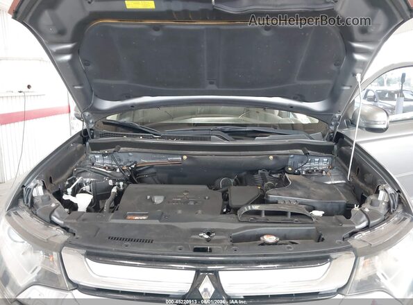 JA4AD3A39HZ005668 2017 MITSUBISHI OUTLANDER Silver Вид ззаду