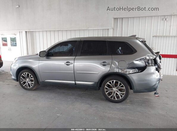 JA4AD3A39HZ005668 2017 MITSUBISHI OUTLANDER Silver Панорамний вид салону 360°