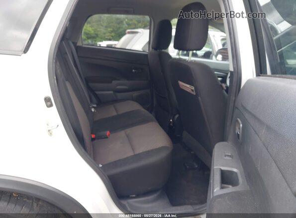 JA4AP3AU3HZ044515 2017 MITSUBISHI OUTLANDER SPORT Белый Вид наклейки с VIN-кодом