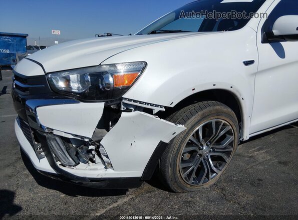 JA4AP3AW1JU005331 2018 MITSUBISHI OUTLANDER SPORT White Front view