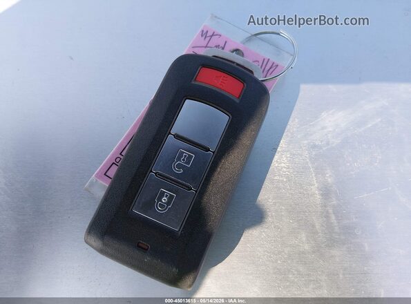 JA4AP3AW1JU005331 2018 MITSUBISHI OUTLANDER SPORT White Dashboard view