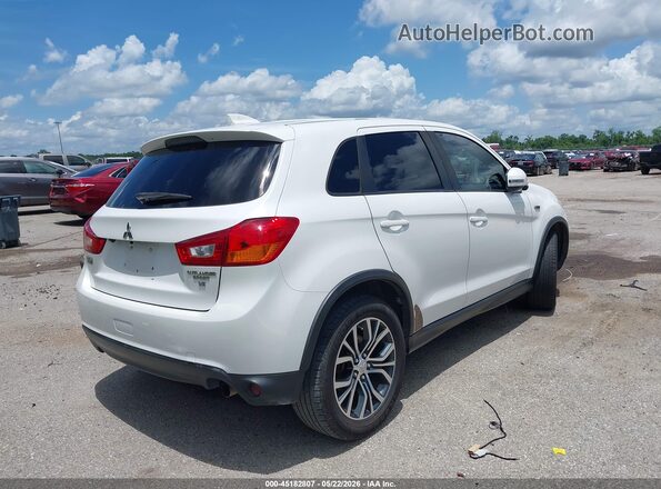 JA4AP3AW4HZ018460 2017 MITSUBISHI OUTLANDER SPORT White Trasero derecho