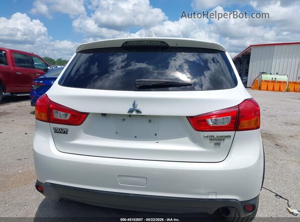 JA4AP3AW4HZ018460 2017 MITSUBISHI OUTLANDER SPORT White 