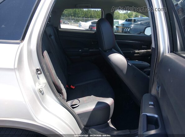 JA4APVAU2NU023899 2022 MITSUBISHI OUTLANDER SPORT Silver VIN կոդի պիտակի տեսք