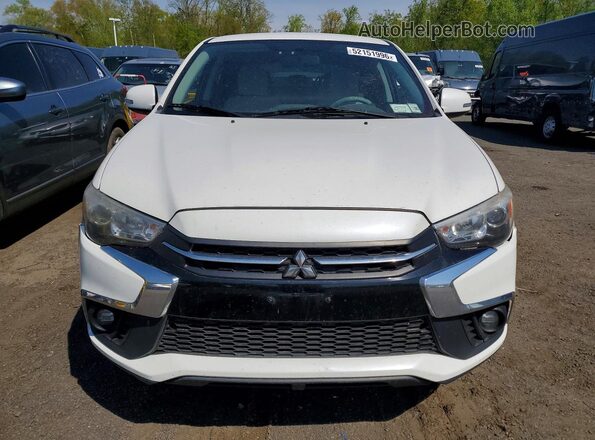 JA4AR3AU7JZ003353 2018 MITSUBISHI OUTLANDER White Դիմացի տեսք